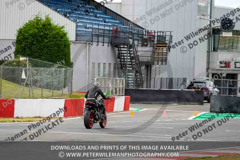 donington no limits trackday;donington park photographs;donington trackday photographs;no limits trackdays;peter wileman photography;trackday digital images;trackday photos